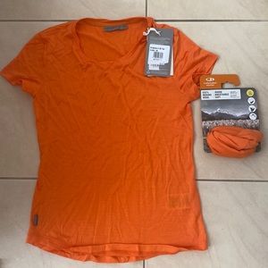 Icebreaker cool-lite t-shirt with matching flexi chute.